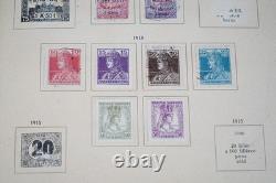 HONGRIE ANNÉES 1870-1960 COLLECTION DE PLUS DE 1 250 TIMBRES NEUFS ET OBLITÉRÉS CONSERVÉS DANS UN ALBUM