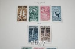 ITALIE & COLONIES 1860s-1950 COLLECTION DE PLUS DE 850 TIMBRES NEUFS ET USAGÉS DANS UN ALBUM SCOTT