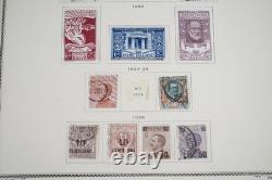 ITALIE & COLONIES 1860s-1950 COLLECTION DE PLUS DE 850 TIMBRES NEUFS ET USAGÉS DANS UN ALBUM SCOTT