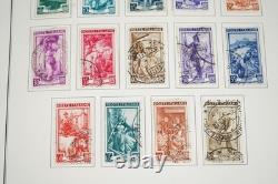 Italie 1950-1999 Collection de plus de 1 500 timbres neufs et utilisés dans un album sur pages