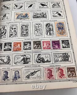 L'Album de Timbres du Monde Aristocrate Beaucoup de Timbres Étrangers