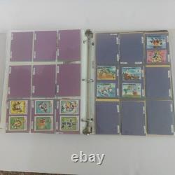 L'album Disney World des timbres-poste avec environ 250 timbres au total