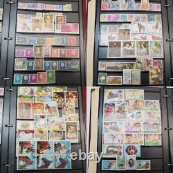 LOT Collection de Timbres Mondiale Neuve/Usagée Album USA Asie Afrique Europe+ dans Dossier