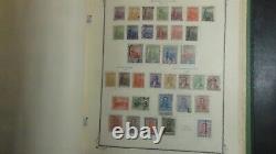 La collection de timbres argentins dans l'album spécialisé Scott compte environ 1400 timbres