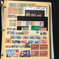 Livre de stock de timbres, environ plus de 3600 timbres de 90 pays, neufs et oblitérés