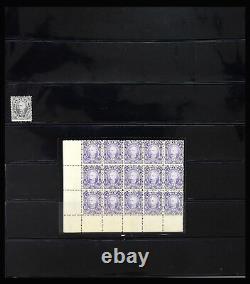 Lot 40384 Collection de timbres Sarawak 1869-1950 sur pages de stockage dans un album