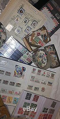 Lot Collection De Timbres Du Monde Albums + Vrac + Enveloppe. Un Trier Idem