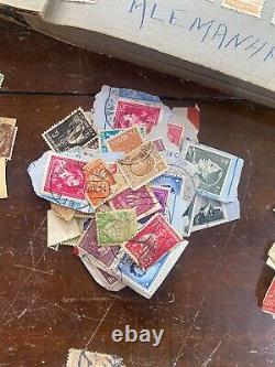 Lot de timbres-poste du monde entier et livre de collection, Total de 3100