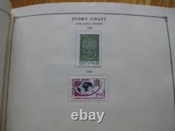 MONDE ENTIER – PAYS DE I À L : collection de timbres de valeur dans un album Scott ! 389 photos