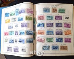 Minkus Pub L'album mondial de timbres The Master 1847-1957 avec des tonnes de timbres