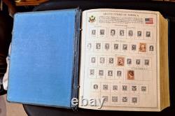 Minkus Pub L'album mondial de timbres The Master 1847-1957 avec des tonnes de timbres