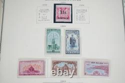 NOUVELLE-ZÉLANDE ET OCÉANIE, COLLECTION DES ANNÉES 1880 AUX ANNÉES 1970 DE PLUS DE 1 000 TIMBRES DANS UN ALBUM SCOTT