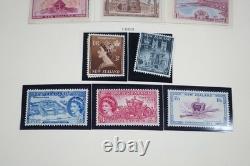 NOUVELLE-ZÉLANDE ET OCÉANIE, COLLECTION DES ANNÉES 1880 AUX ANNÉES 1970 DE PLUS DE 1 000 TIMBRES DANS UN ALBUM SCOTT