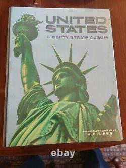 Outstanding Collection De Timbres Des États-unis Dans L'album Harris 1800 Fwd Spectacular