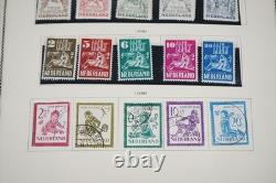 PAYS-BAS 1870-2000 COLLECTION DE 1 175+ TIMBRES NEUFS ET USAGÉS DANS UN ALBUM SCOTT