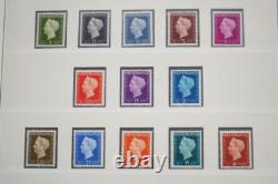 PAYS-BAS 1940-1970 COLLECTION DE PLUS DE 550 TIMBRES TOUS NEUFS DANS UN ALBUM LIGHTHOUSE