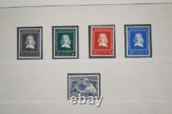 PAYS-BAS 1940-1970 COLLECTION DE PLUS DE 550 TIMBRES TOUS NEUFS DANS UN ALBUM LIGHTHOUSE