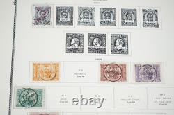 PORTUGAL 1850s-1980s COLLECTION DE PLUS DE 1 050 TIMBRES ALBUM SPÉCIALITÉ SCOTT