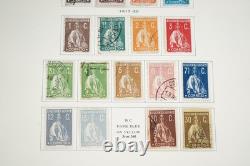 PORTUGAL 1850s-1980s COLLECTION DE PLUS DE 1 050 TIMBRES ALBUM SPÉCIALITÉ SCOTT