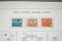 Pologne 1918-1964 Collection de plus de 1 150 timbres neufs et oblitérés Album Schaubek