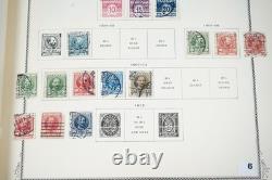 SCANDINAVIE 1870-1970 COLLECTION DE PLUS DE 1300 TIMBRES NEUFS ET USAGÉS DANS UN ALBUM SCOTT