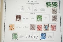 SCANDINAVIE 1870-1970 COLLECTION DE PLUS DE 1300 TIMBRES NEUFS ET USAGÉS DANS UN ALBUM SCOTT
