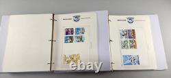 Timbres Postaux Disney 2 Albums Collection Monde de Disney plus de 350 Timbres