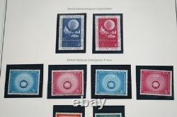 UNE COLLECTION DE TIMBRES DES ANNÉES 1950 À 1980 DE 800 TIMBRES ET 40 FEUILLES TOUS NEUFS DANS UN ALBUM MYSTIQUE