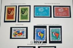 UNE COLLECTION DE TIMBRES DES ANNÉES 1950 À 1980 DE 800 TIMBRES ET 40 FEUILLES TOUS NEUFS DANS UN ALBUM MYSTIQUE