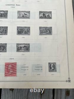 Une collection de timbres anciens robustes dans un album de timbres-poste Scott International