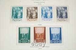 Vatican 1929-1981 Collection de 575 timbres neufs et utilisés dans un album Scott