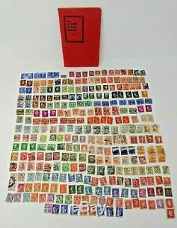 Vintage World Stamp Collection Lot Stock Livre 100+ Timbres Mondial Album D'occasion