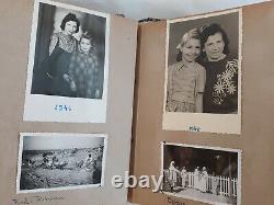 Wwii Era Allemand Family Photograph Album, Inc. Hj, Armée, Cartes Postales, Timbres